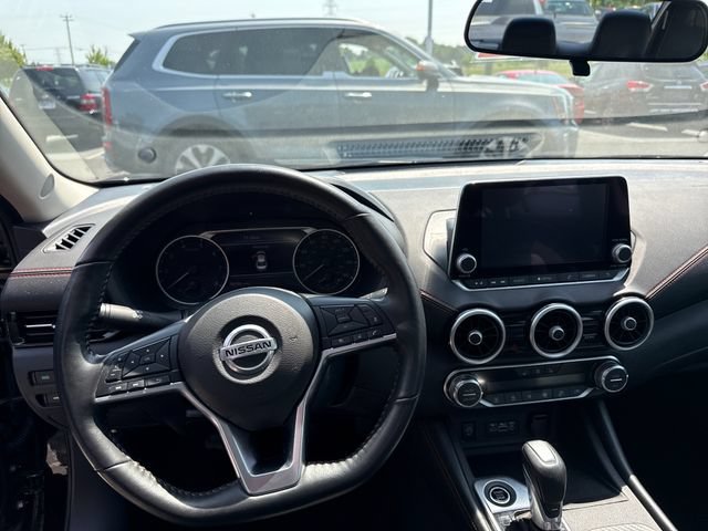 Used 2025 Nissan Sentra SR w/ SR Premium Package FWD image 14