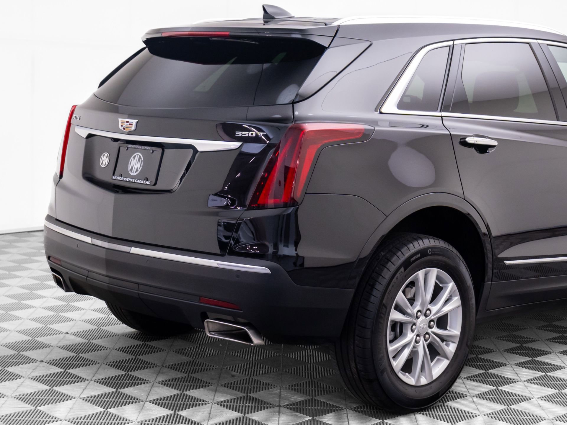 Certified 2023 Cadillac XT5 Luxury image 33