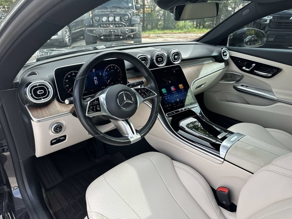Used 2024 Mercedes-Benz CLE 300 4MATIC Coupe image 10