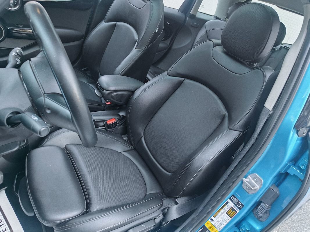 Used 2015 MINI Cooper S image 13