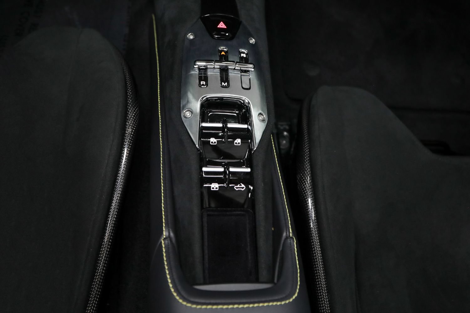 Used 2025 Ferrari SF90 Spider AWD/4WD image 61