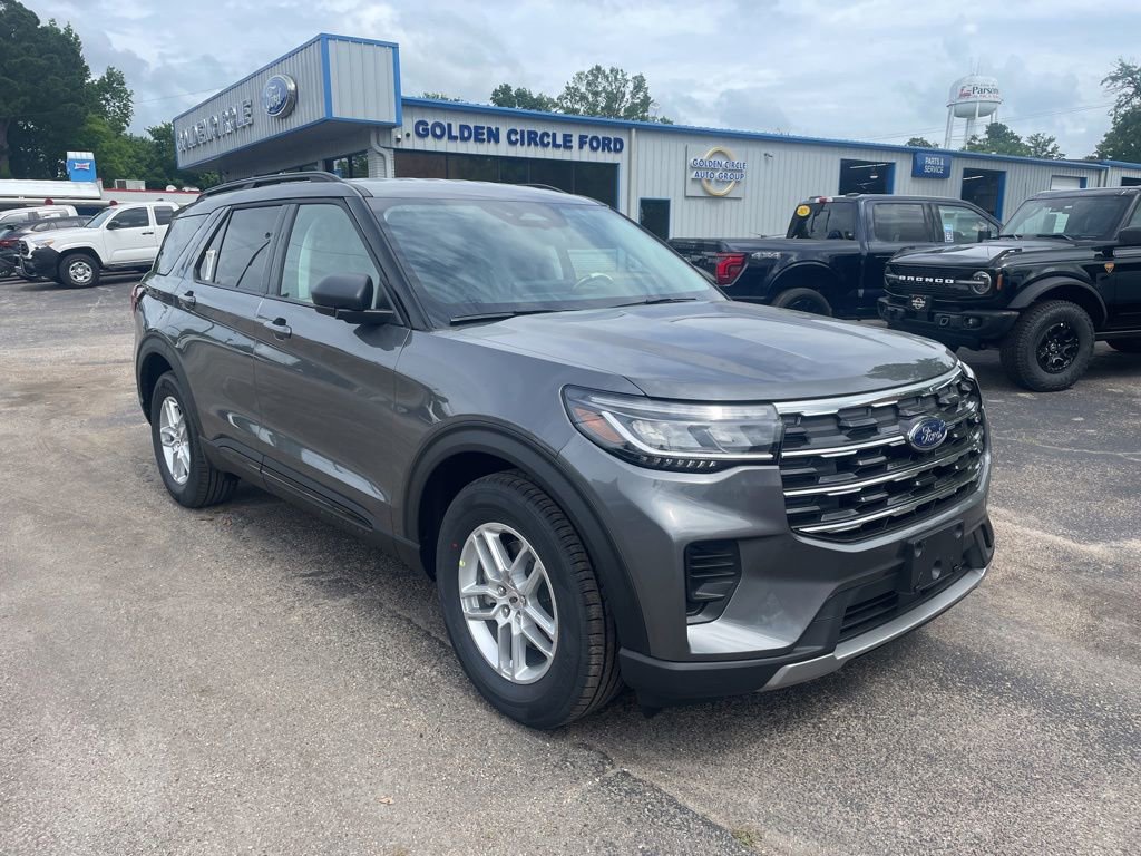 New 2026 Ford Explorer Active RWD image 1