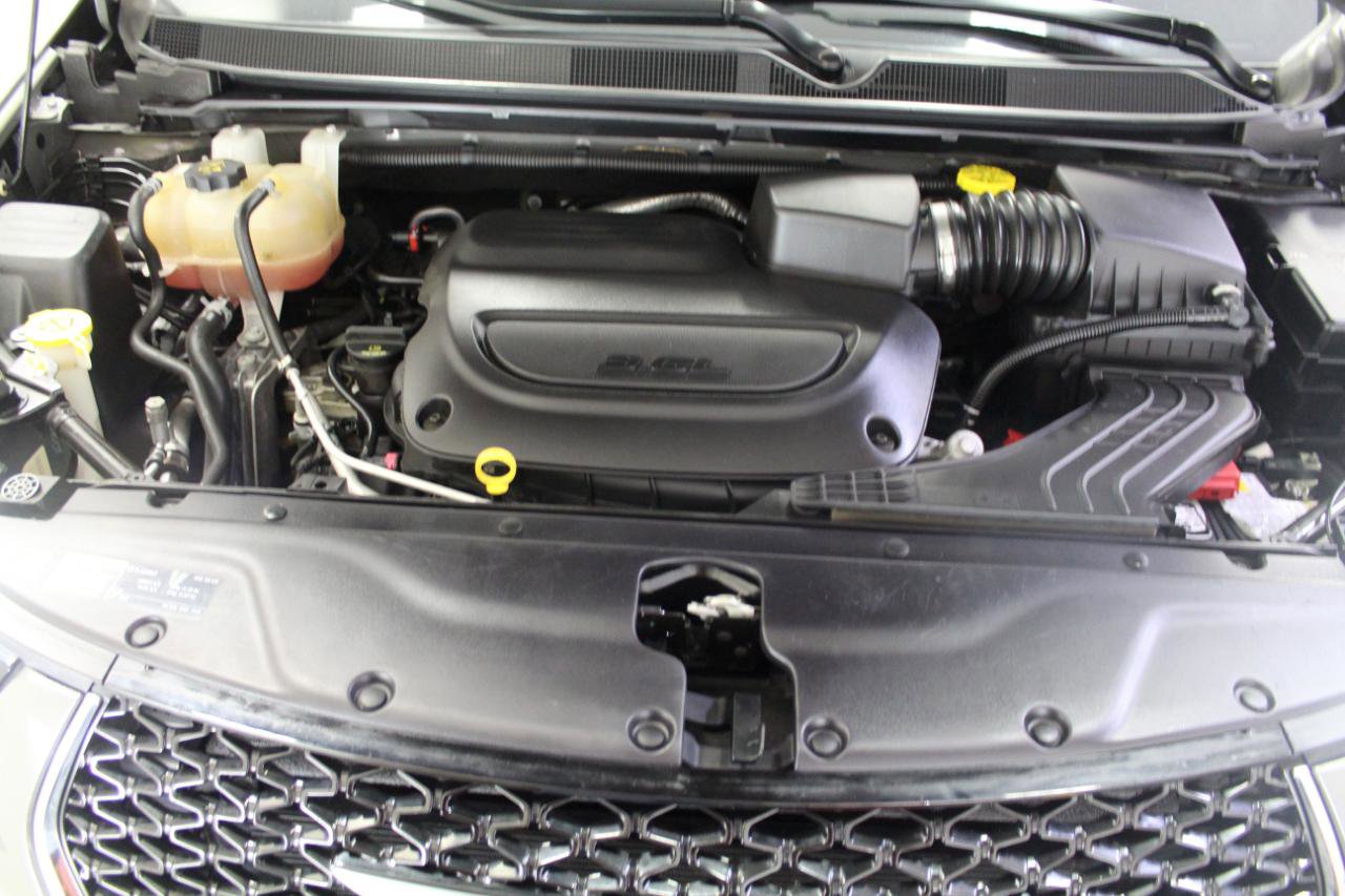 Used 2022 Chrysler Pacifica Limited image 39