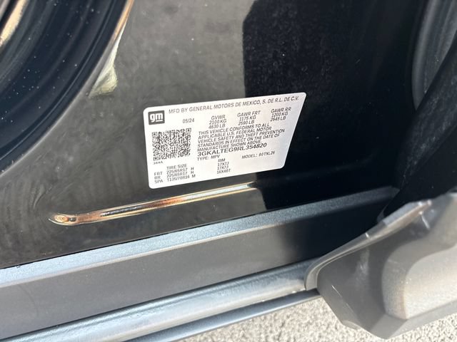 Used 2024 GMC Terrain SLE AWD/4WD image 35