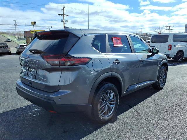 Certified 2025 Nissan Rogue S image 5