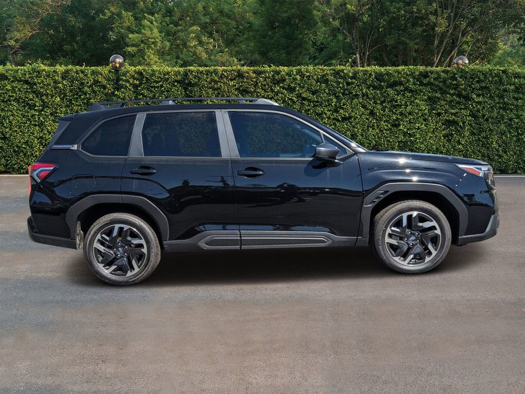 Used 2025 Subaru Forester Limited w/ Popular Package #2 AWD/4WD image 2