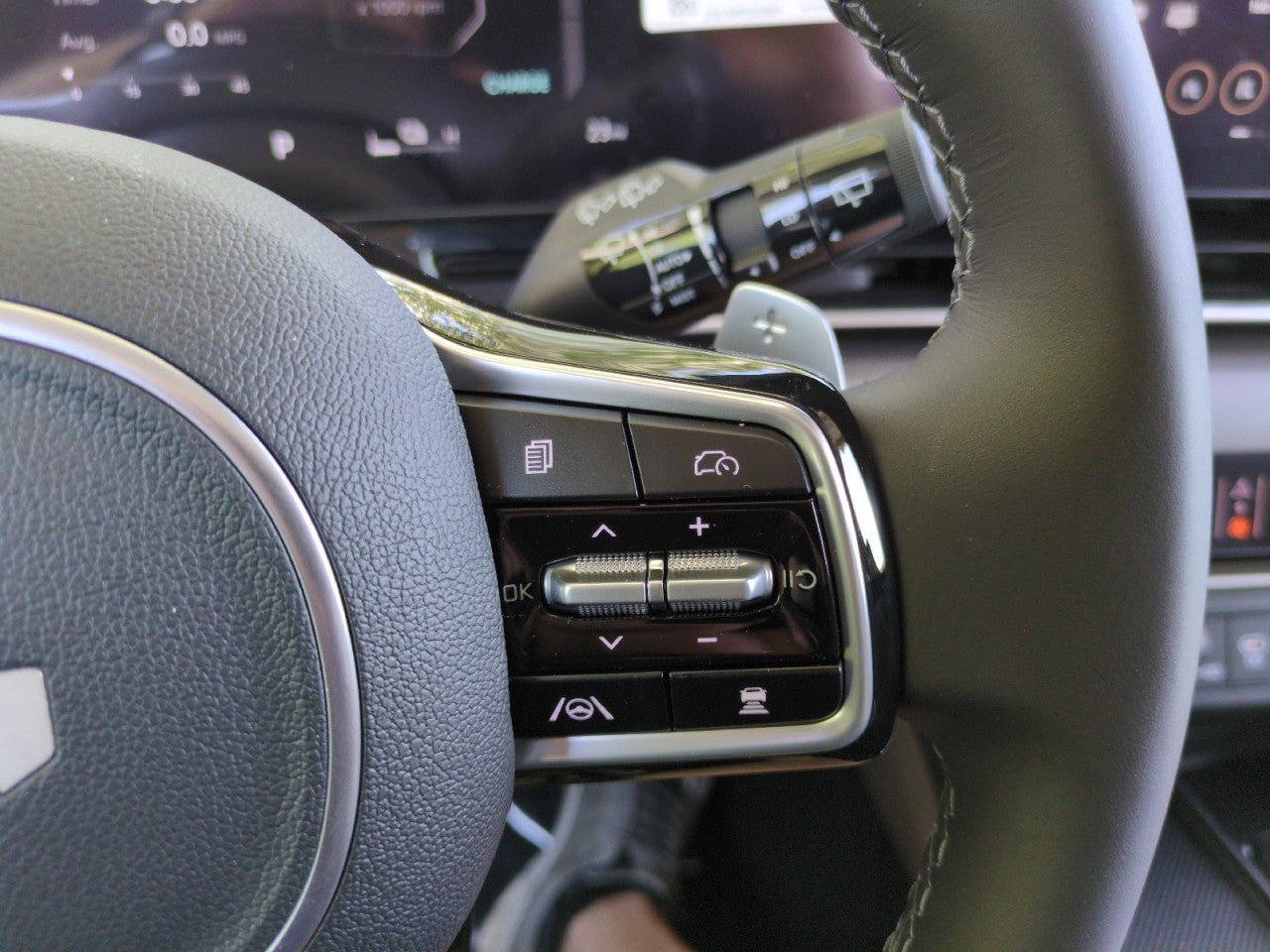 New 2026 Kia Carnival SX image 20