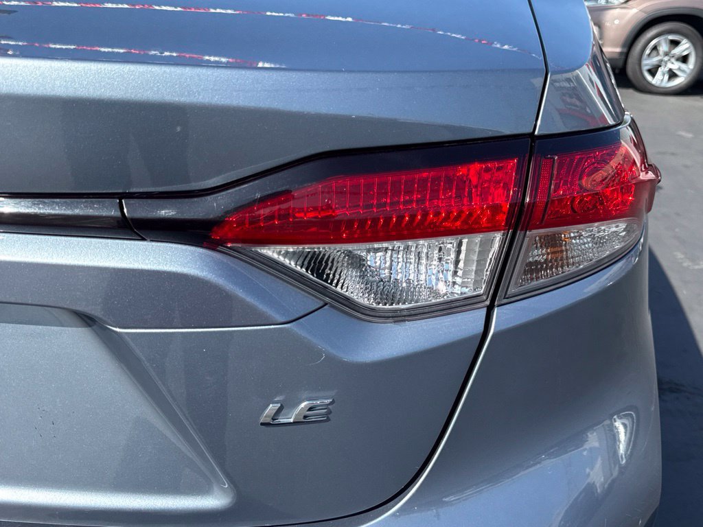 Certified 2022 Toyota Corolla LE FWD image 14