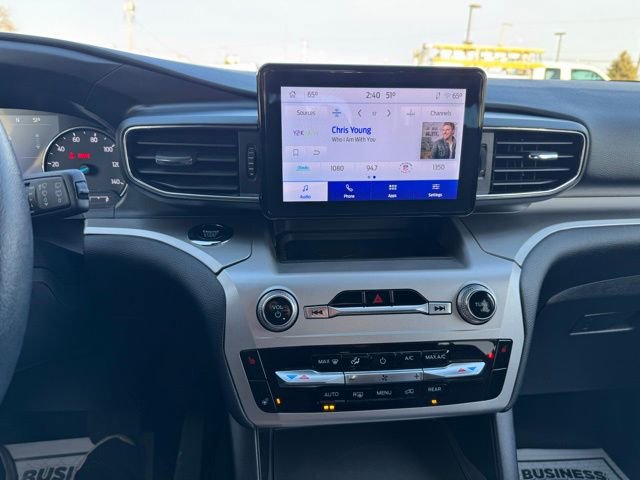 Certified 2022 Ford Explorer XLT w/ Equipment Group 202A image 22