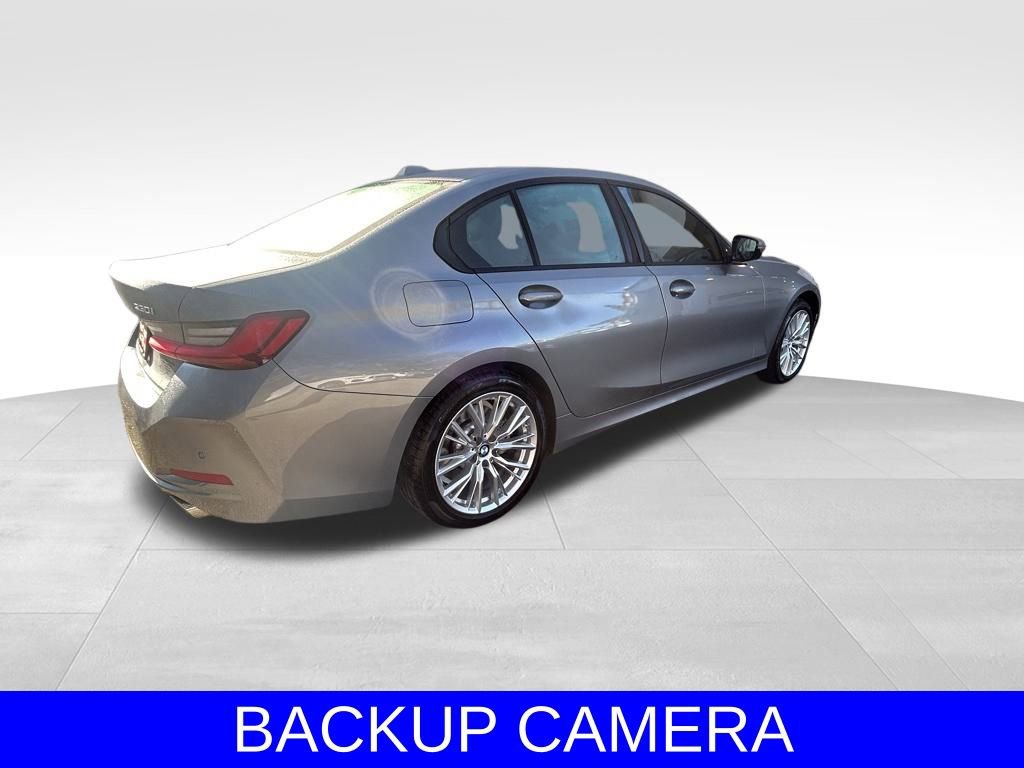 Used 2023 BMW 330i Sedan w/ Convenience Package image 4
