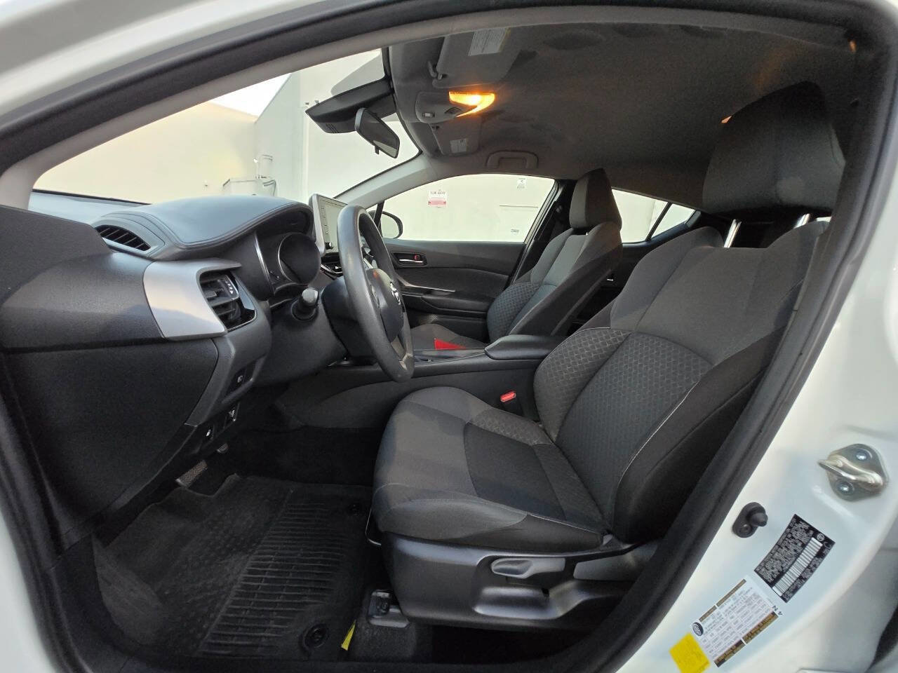 Used 2021 Toyota C-HR LE image 22