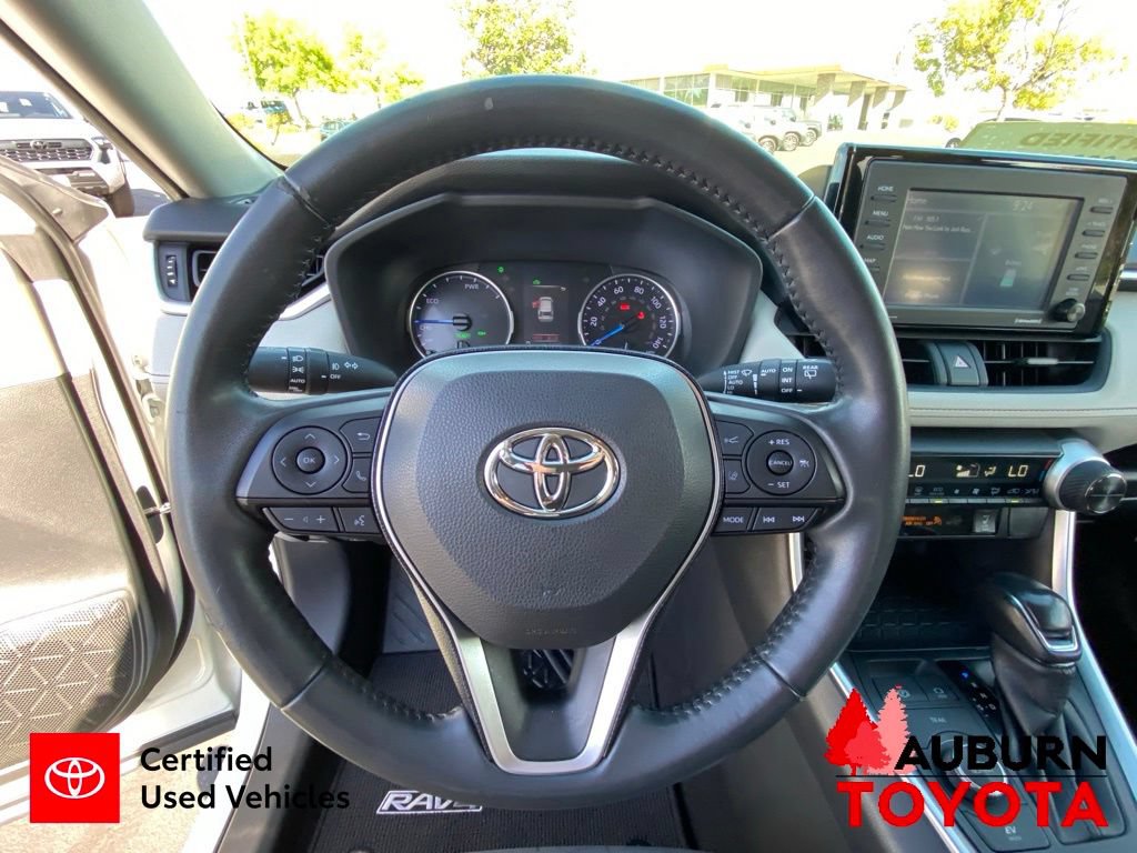 Certified 2021 Toyota RAV4 XLE w/ Convenience Package AWD/4WD image 37