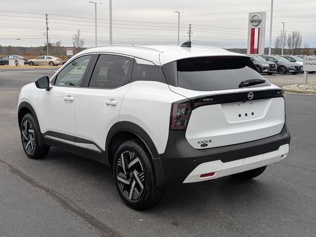 New 2026 Nissan Kicks SV w/ SV Premium Package FWD image 5