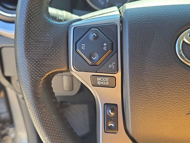 Used 2017 Toyota Tacoma SR5 w/ Tow Package image 29