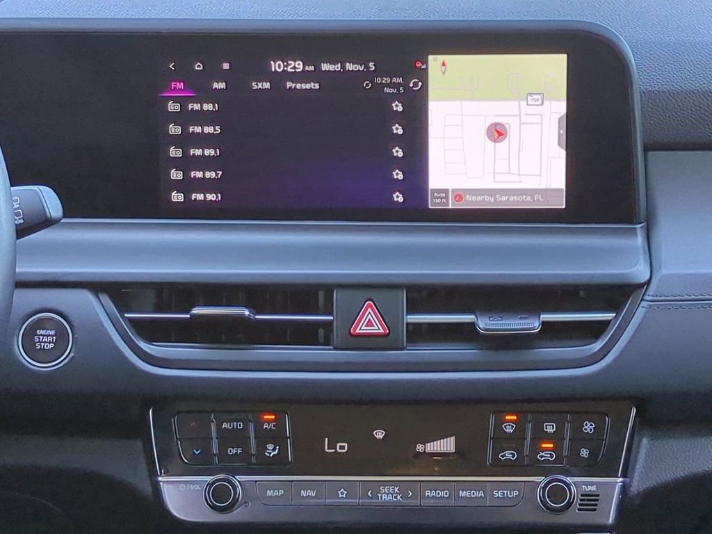 Used 2024 Kia Seltos EX image 18