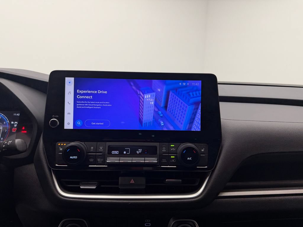 Used 2025 Toyota Grand Highlander AWD image 26