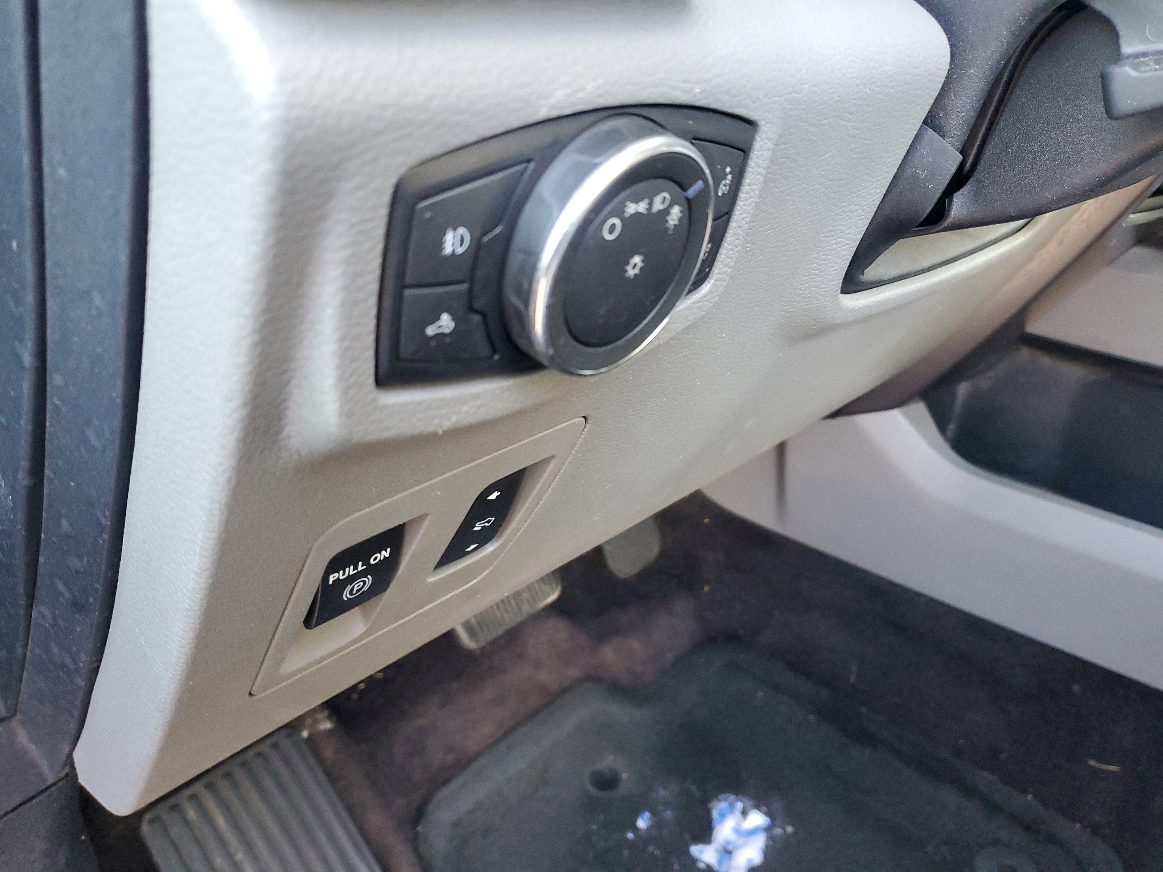 Used 2016 Ford F150 XLT w/ Equipment Group 302A Luxury image 20