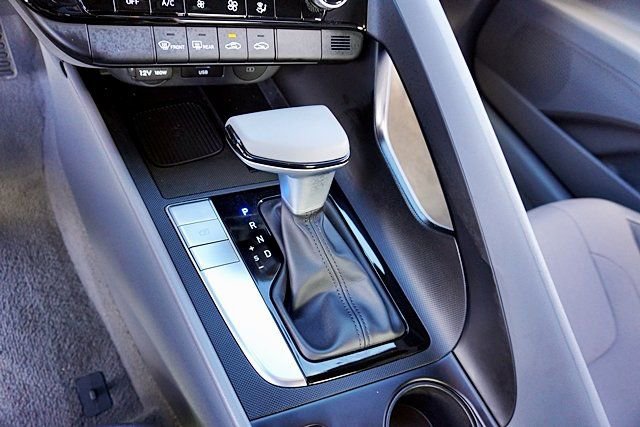 Certified 2026 Hyundai Elantra Sport image 29