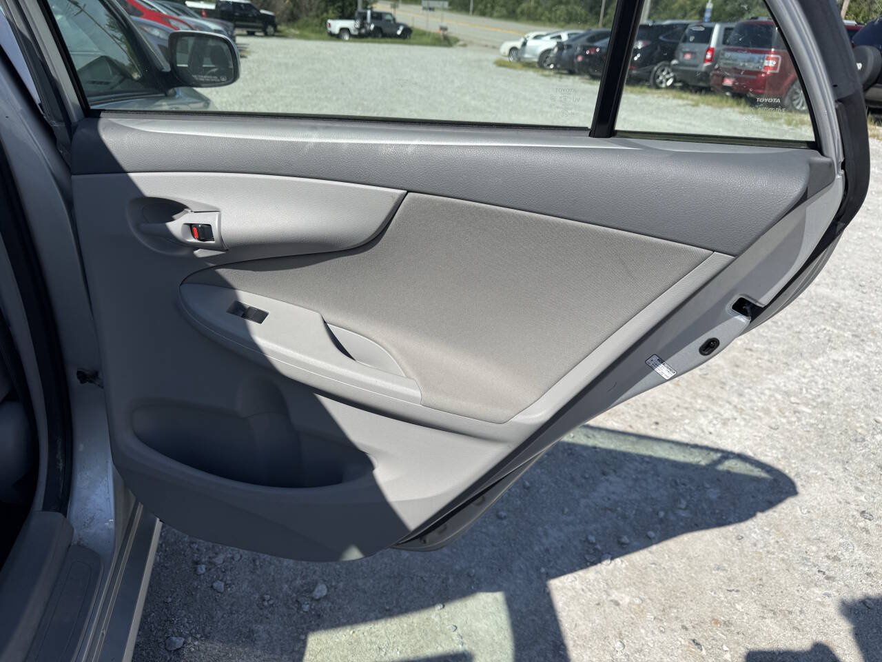 Used 2009 Toyota Corolla LE FWD image 15