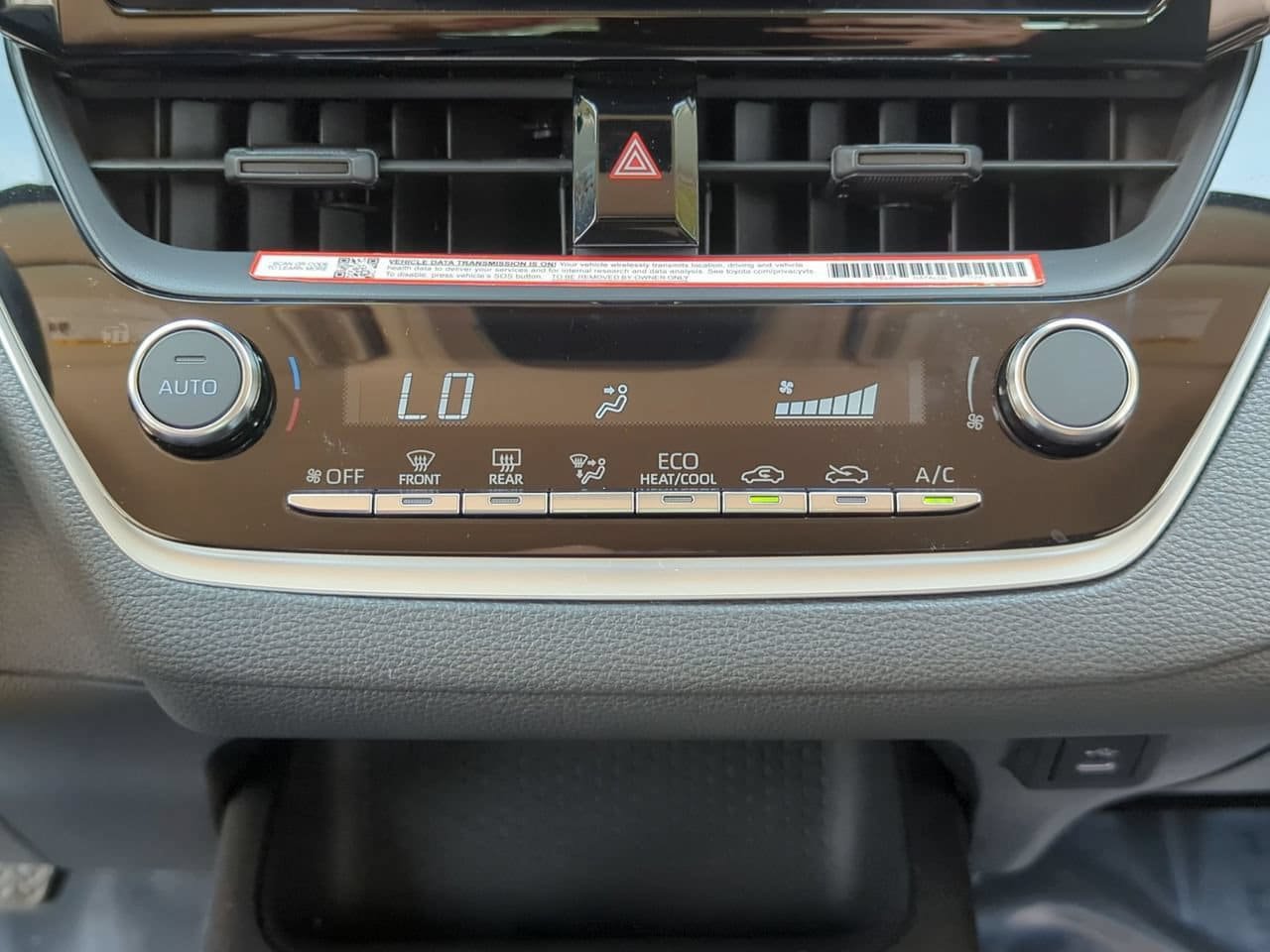 Used 2025 Toyota Corolla LE FWD image 17