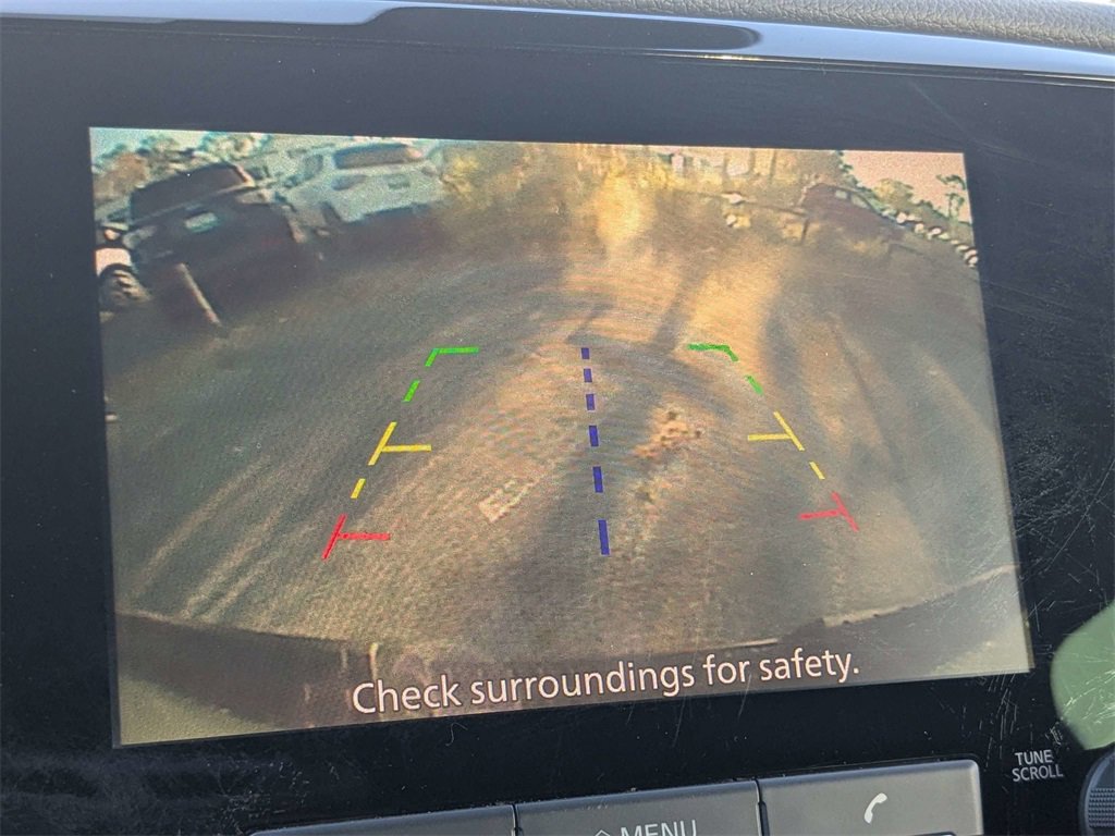 Used 2024 Nissan Titan SV w/ SV Bronze Edition Package image 18