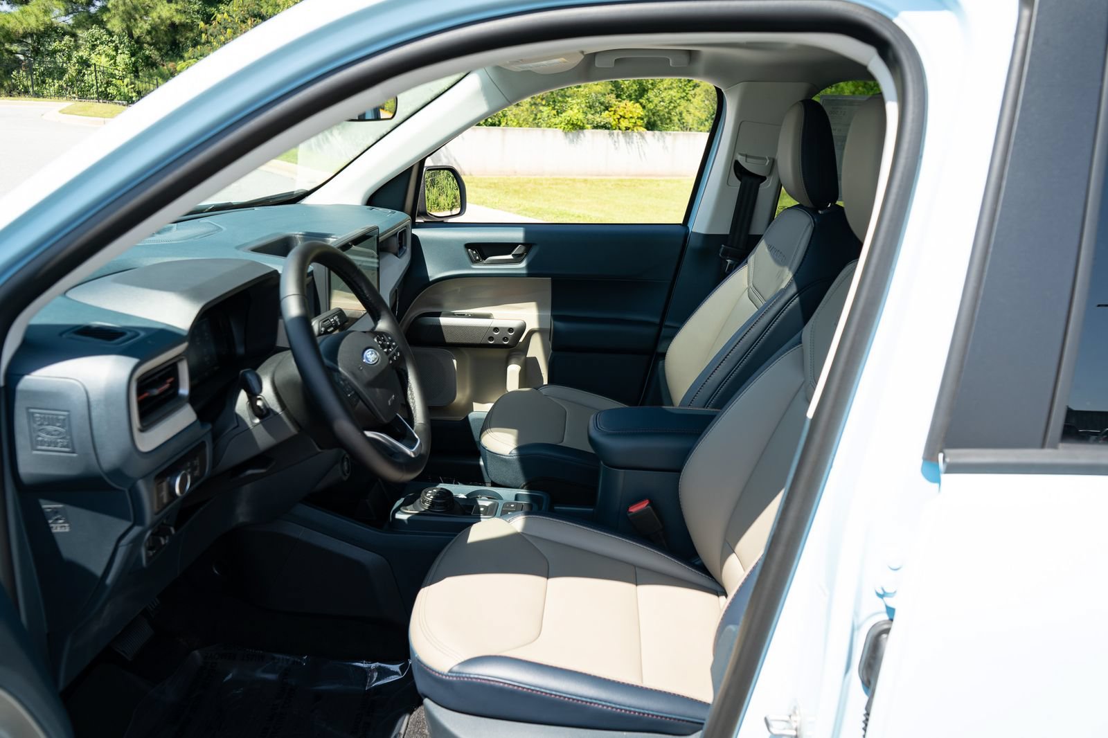 New 2026 Ford Maverick Lariat AWD/4WD image 14