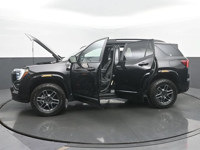 New 2026 GMC Terrain AT4 w/ LPO, Black Badging Package AWD/4WD image 53