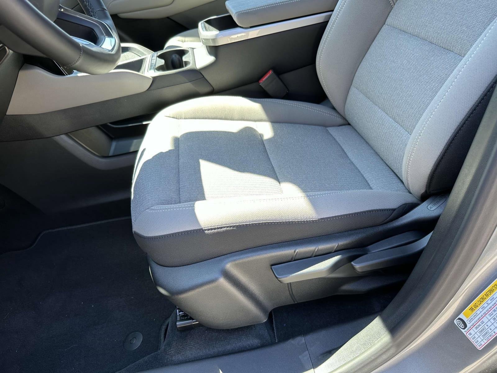 New 2026 GMC Terrain Elevation image 16