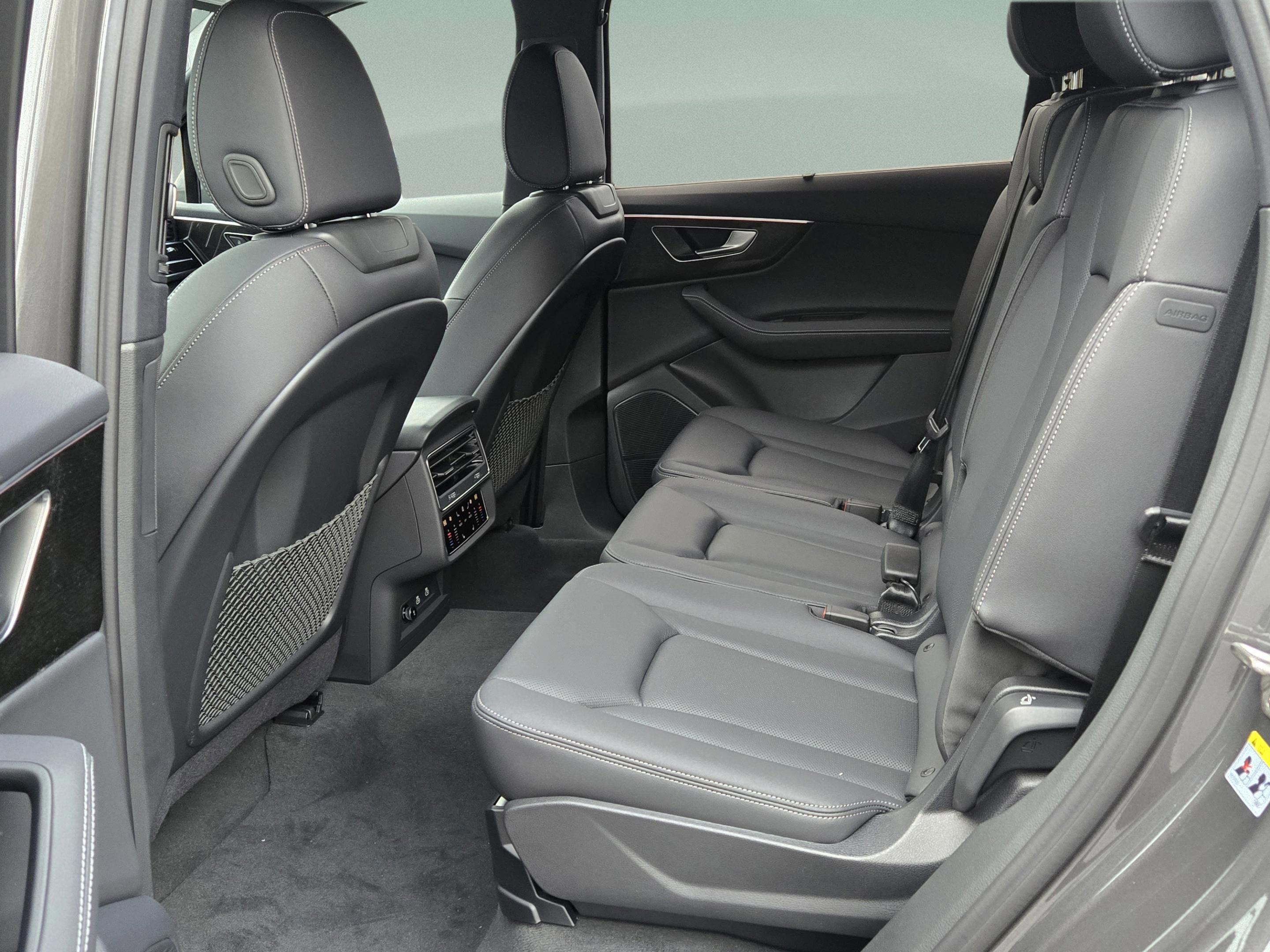 New 2026 Audi Q7 3.0T Premium Plus image 15