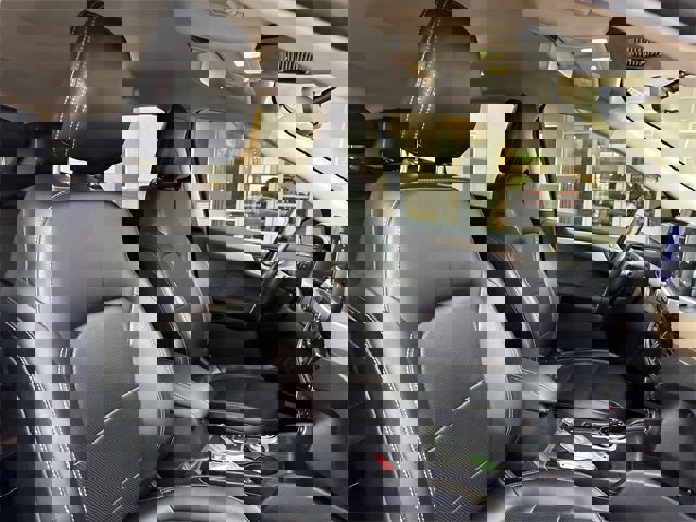 Used 2020 Ford Escape SEL image 16