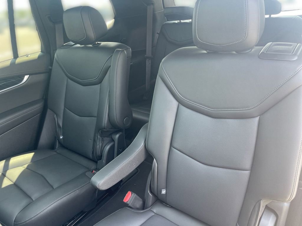 Certified 2025 Cadillac XT6 Premium Luxury image 38