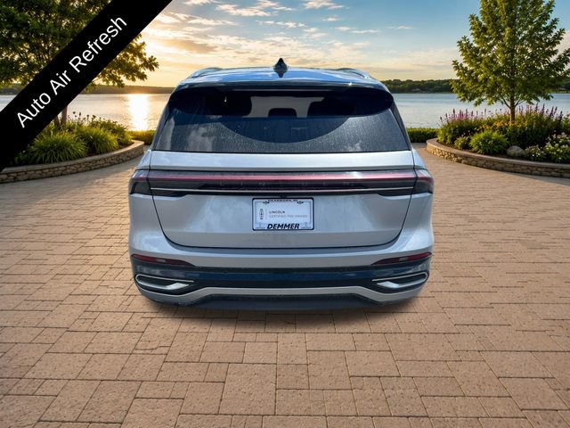 Certified 2024 Lincoln Nautilus Reserve w/ Equipment Group 202A AWD/4WD image 5