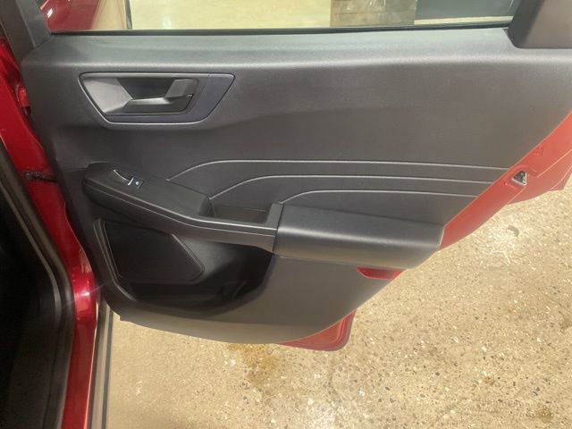 Used 2022 Ford Escape SE w/ Convenience Package image 30