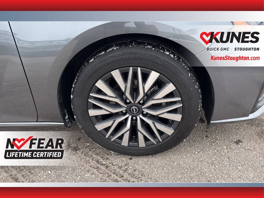 Used 2023 Nissan Altima 2.5 SV image 15