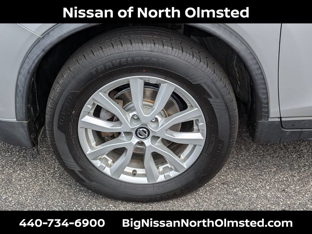 Used 2018 Nissan Rogue SV AWD/4WD image 29