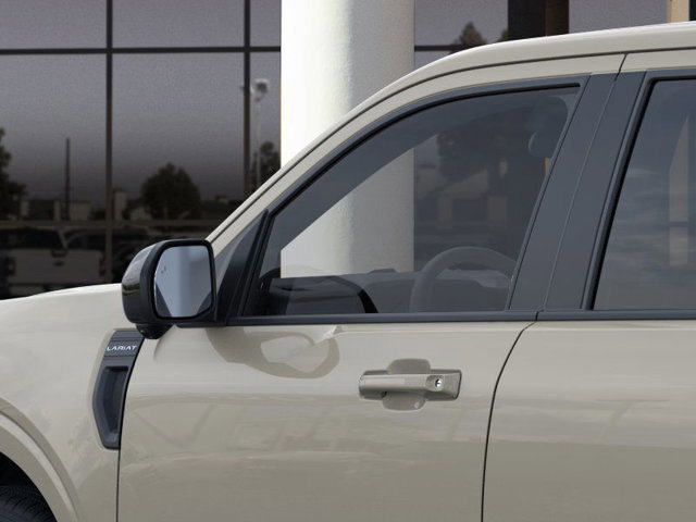 New 2025 Ford Maverick Lariat w/ 4K Tow Package image 21