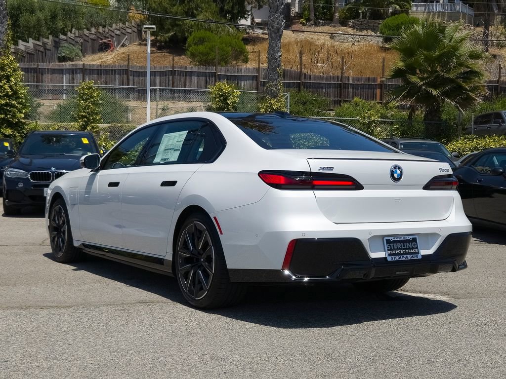 New 2026 BMW 750e xDrive w/ Premium Package AWD/4WD image 17