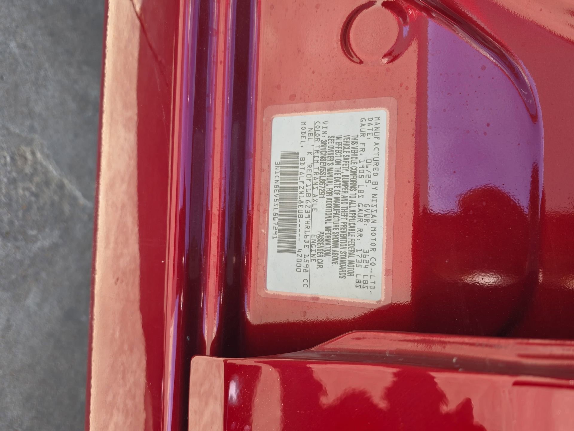 Certified 2025 Nissan Versa SV w/ Trunk Package image 33