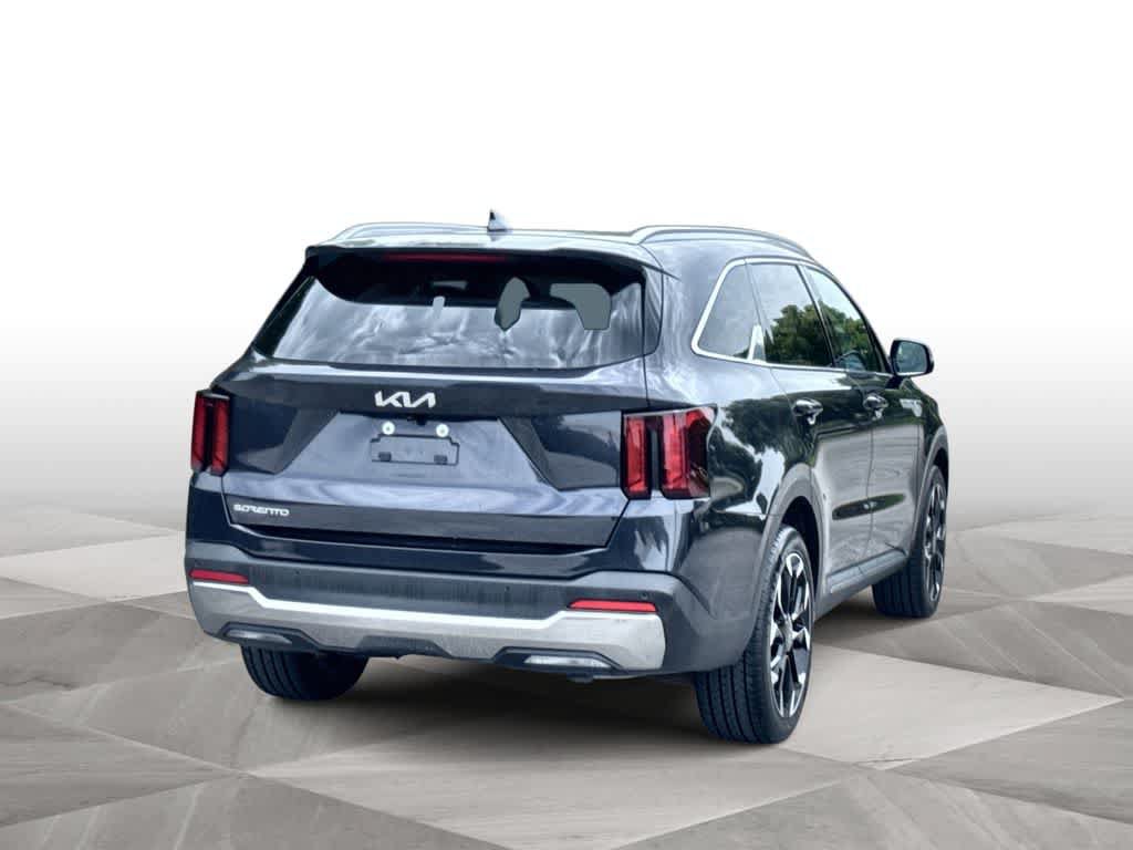 Certified 2025 Kia Sorento EX w/ Panoramic Sunroof Package FWD image 8