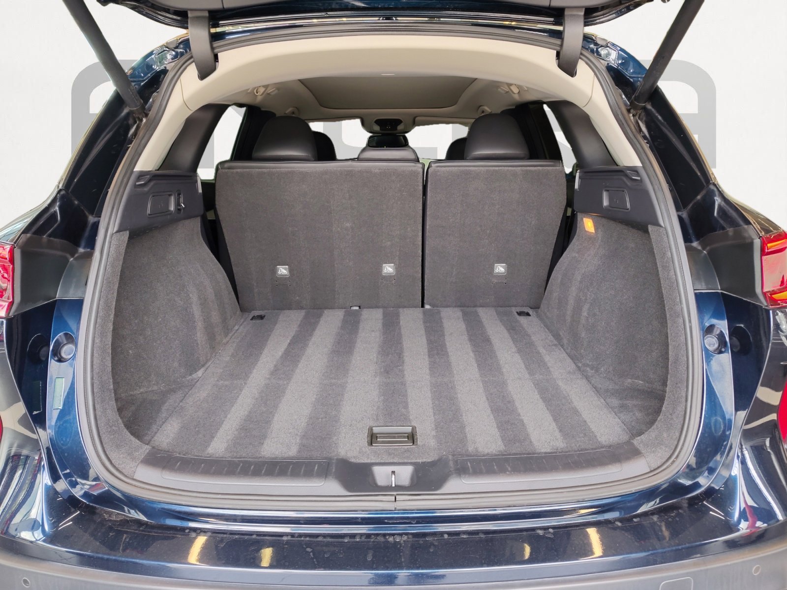 Used 2021 INFINITI QX50 Luxe FWD image 16