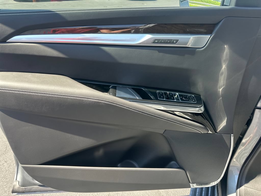 New 2026 Cadillac Escalade Platinum Sport AWD/4WD image 12