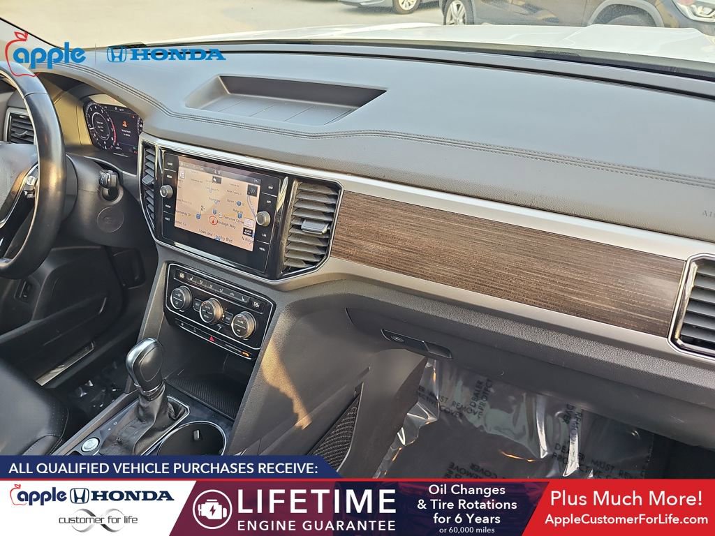 Used 2019 Volkswagen Atlas SEL R-Line image 33
