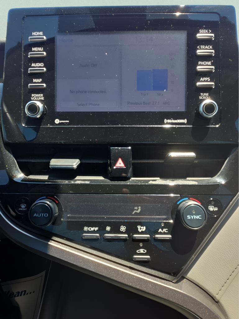 Used 2024 Toyota Camry SE FWD image 15