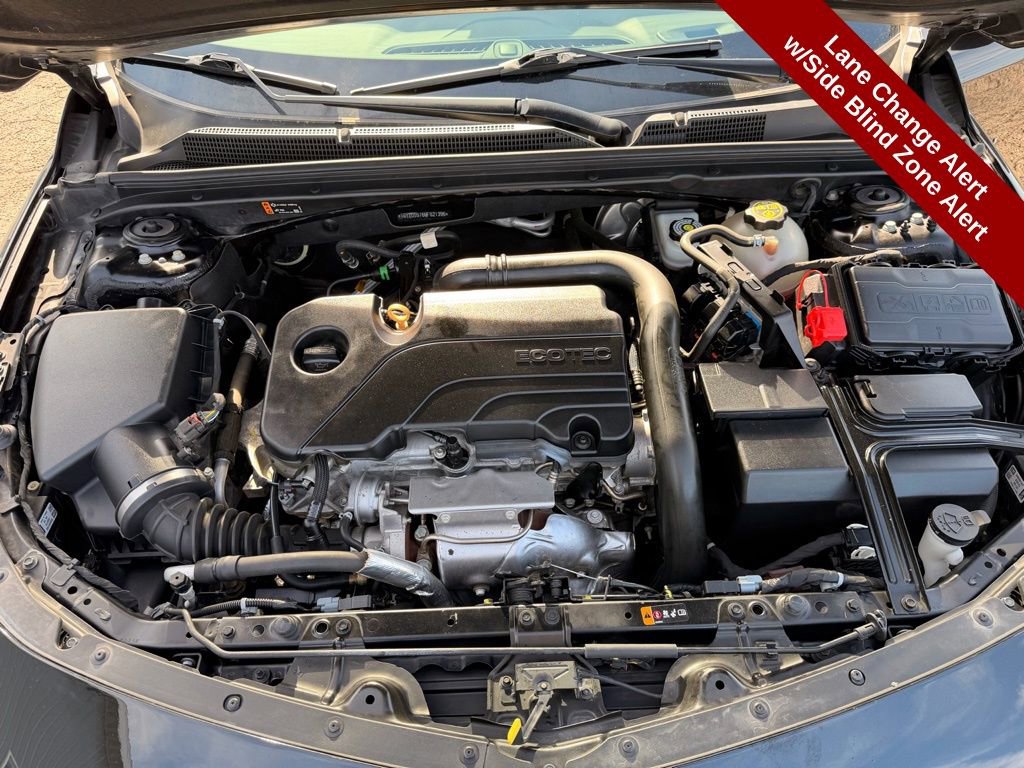 Used 2021 Chevrolet Malibu LT image 28