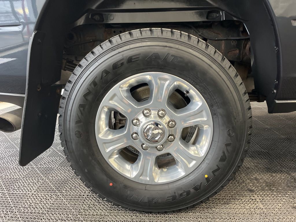 Used 2019 RAM 3500 Big Horn image 23