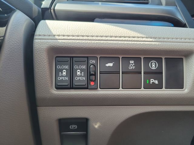Certified 2024 Honda Odyssey Touring image 30