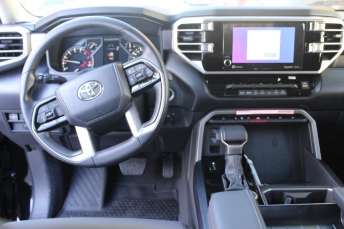 New 2026 Toyota Tundra SR5 AWD/4WD image 15