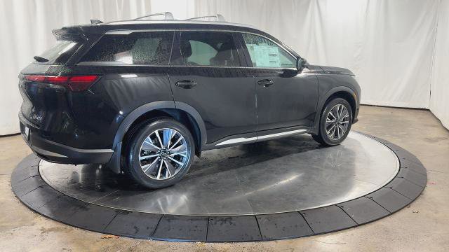 Certified 2026 INFINITI QX60 Luxe w/ Family Package AWD/4WD image 13