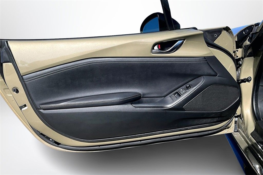 Used 2024 MAZDA MX-5 Miata RF Club image 19