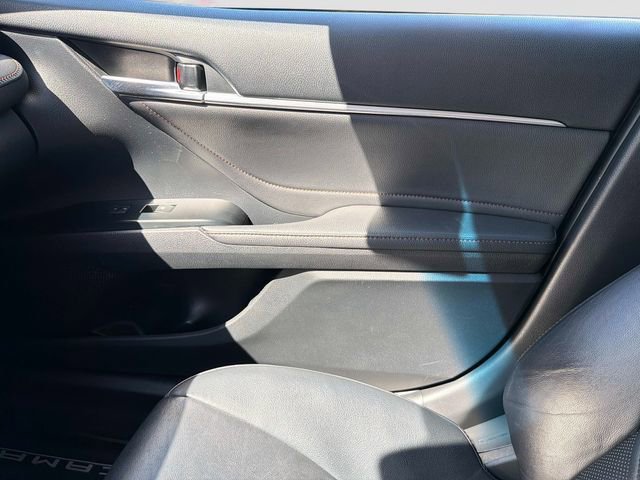 Used 2018 Toyota Camry XLE FWD image 20